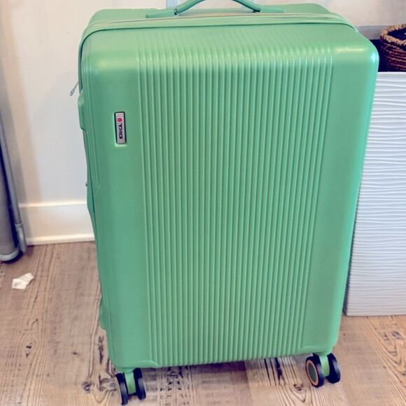 Tag Gateway 2.0 28” Hardside Spinner Checked Luggage travel bag - Picture 9 of 14